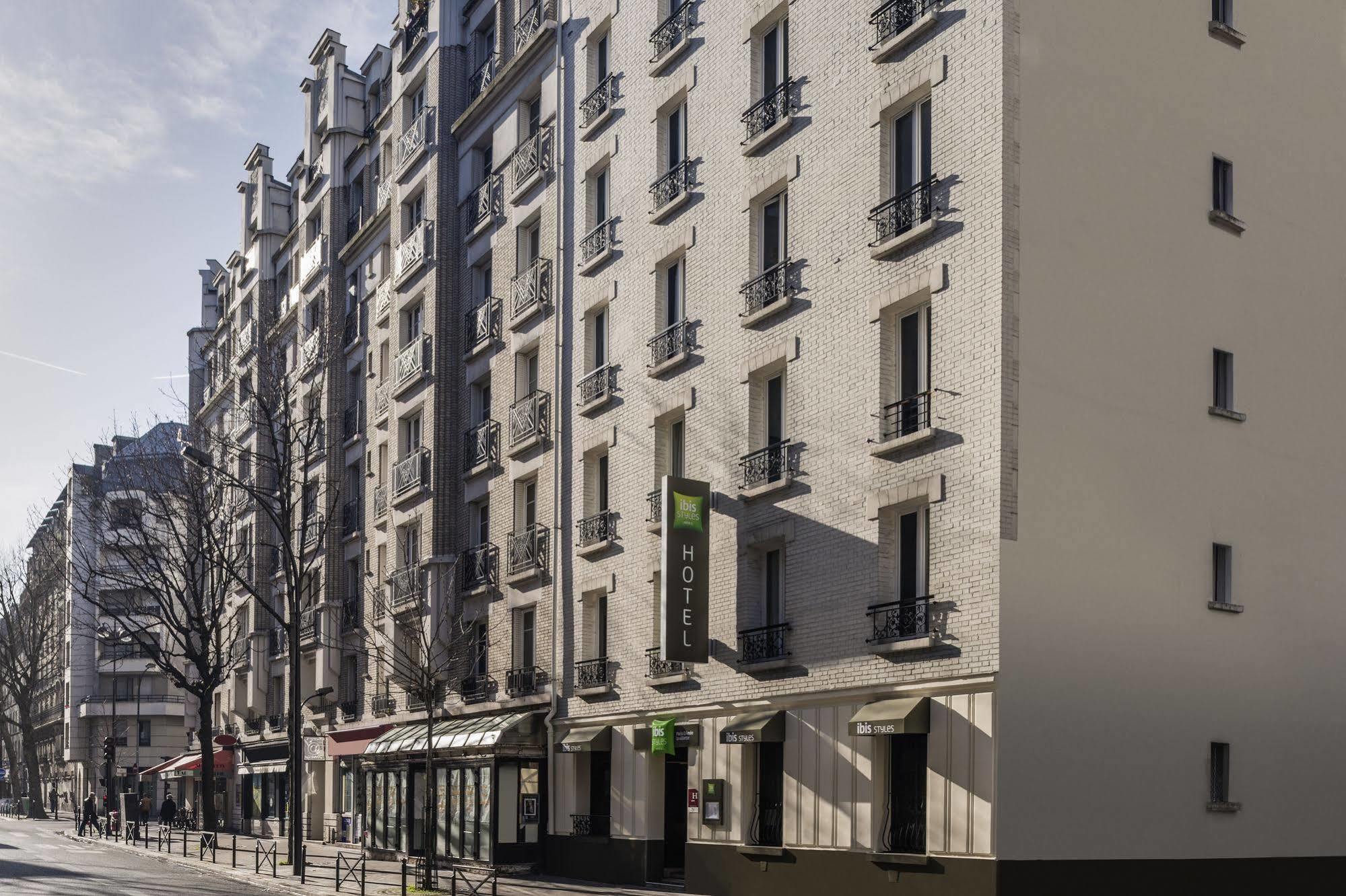 Ibis Styles Paris Crimee La Villette Exterior foto
